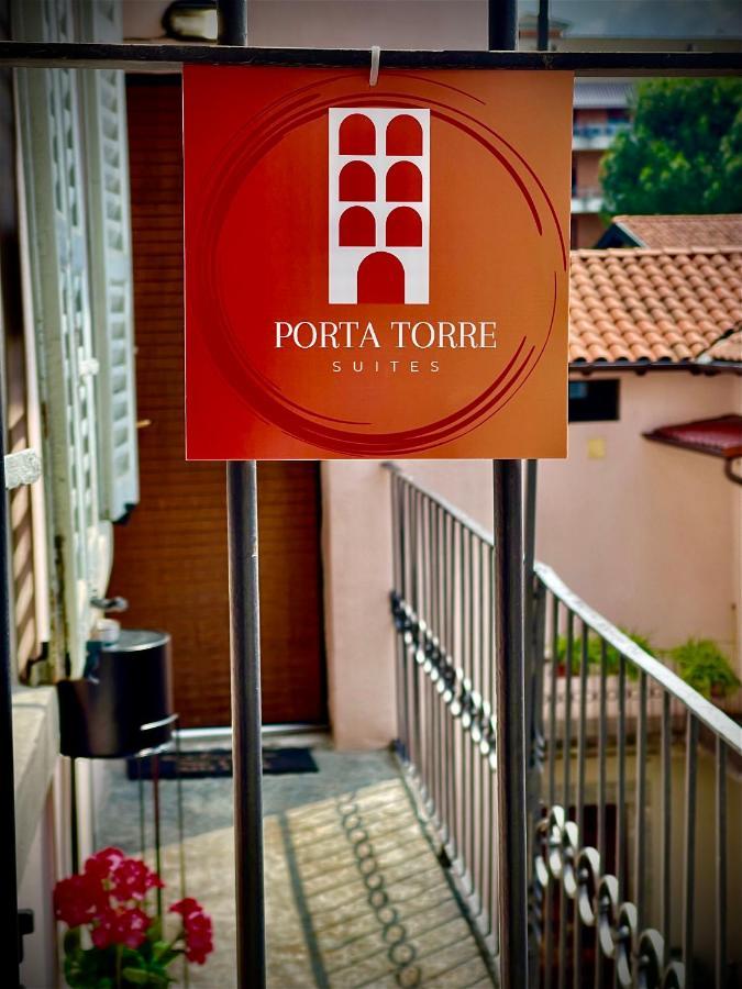 Portatorre Suite, A Charming Apartment In The Heart Of Como, Free Private Parking, Air Conditioning & More! Buitenkant foto