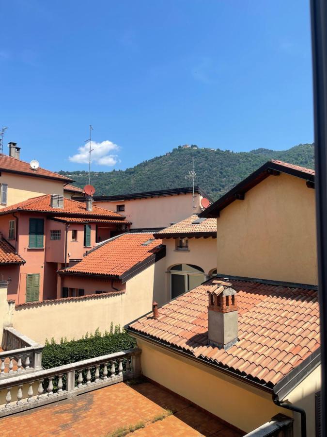 Portatorre Suite, A Charming Apartment In The Heart Of Como, Free Private Parking, Air Conditioning & More! Buitenkant foto