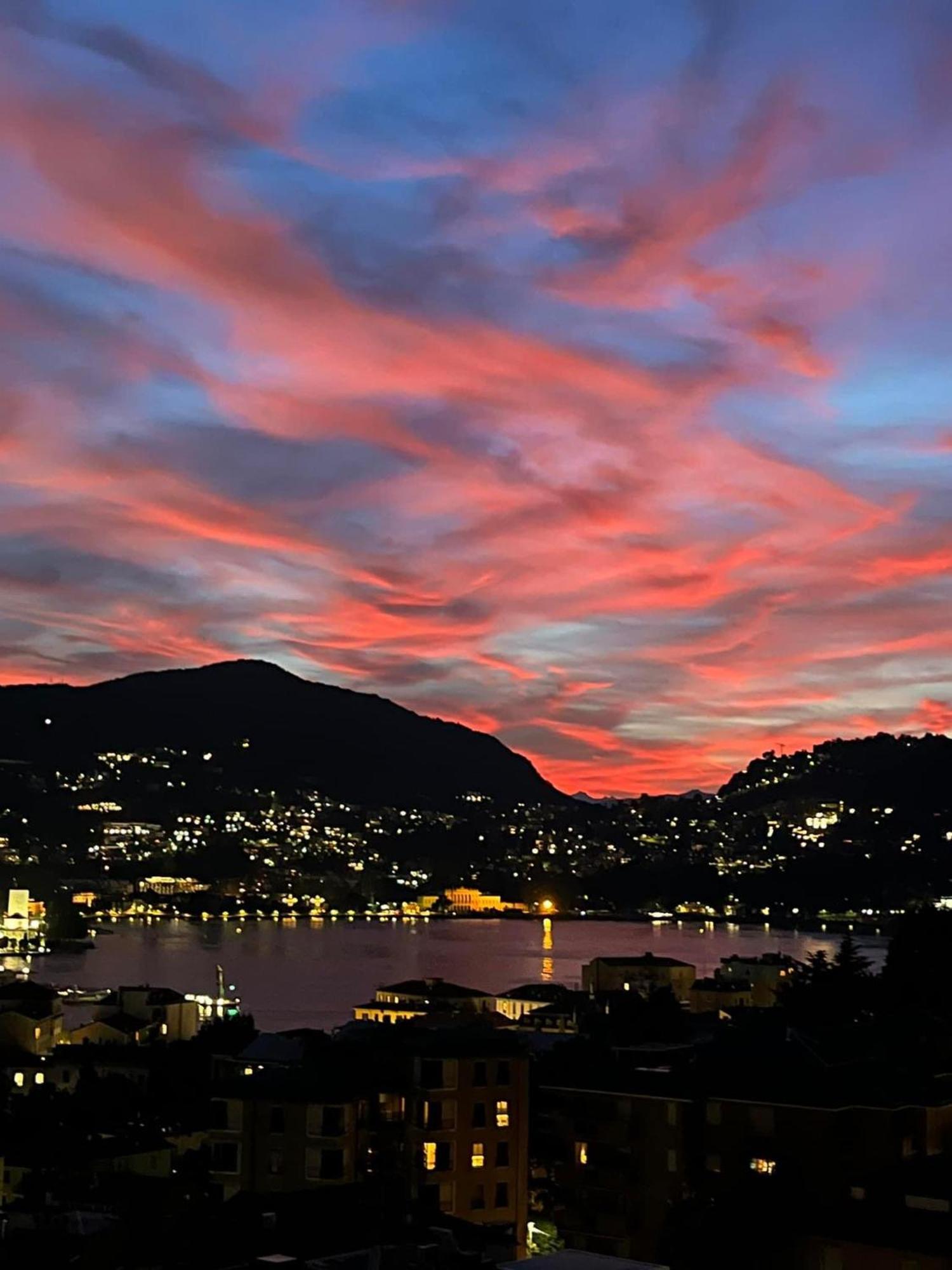 Portatorre Suite, A Charming Apartment In The Heart Of Como, Free Private Parking, Air Conditioning & More! Buitenkant foto